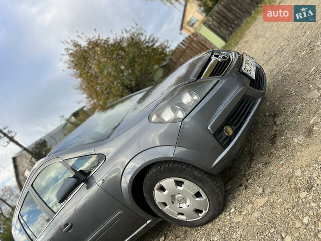 Опель Зафира 2005 в Львове на Automoto.ua Серый Опель Зафира, объемом двигателя 1.8 л и пробегом 260 тыс. км за 3999 $, фото 6 на Automoto.ua