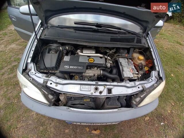 Серый Опель Зафира, объемом двигателя 2 л и пробегом 350 тыс. км за 5500 $, фото 2 на Automoto.ua