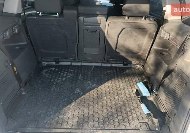 Серый Опель Зафира, объемом двигателя 1.91 л и пробегом 332 тыс. км за 5750 $, фото 33 на Automoto.ua