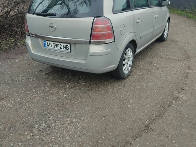 Сірий Опель Зафіра, об'ємом двигуна 1.9 л та пробігом 410 тис. км за 2850 $, фото 2 на Automoto.ua