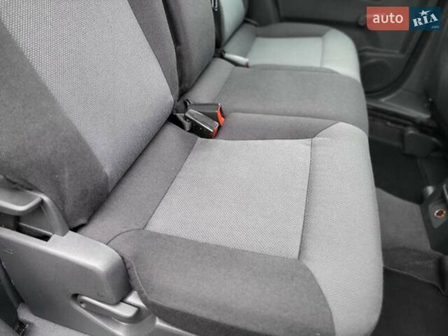 Сірий Опель Зафіра, об'ємом двигуна 1.8 л та пробігом 192 тис. км за 5700 $, фото 41 на Automoto.ua