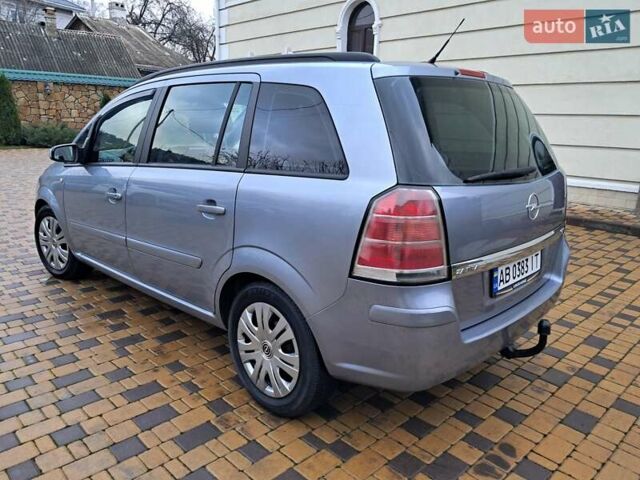 Серый Опель Зафира, объемом двигателя 1.9 л и пробегом 278 тыс. км за 4500 $, фото 10 на Automoto.ua