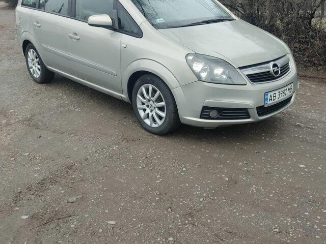 Сірий Опель Зафіра, об'ємом двигуна 1.9 л та пробігом 410 тис. км за 2850 $, фото 3 на Automoto.ua