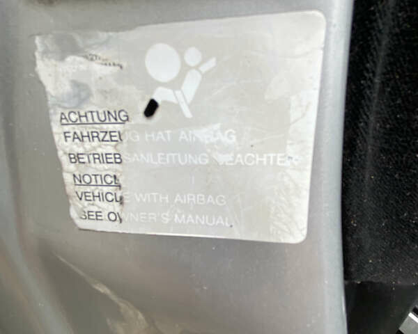 Серый Опель Зафира, объемом двигателя 2.2 л и пробегом 265 тыс. км за 5250 $, фото 31 на Automoto.ua