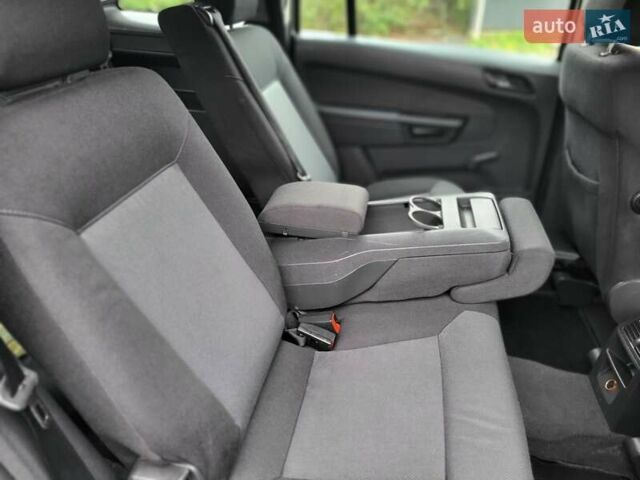 Сірий Опель Зафіра, об'ємом двигуна 1.8 л та пробігом 192 тис. км за 5700 $, фото 40 на Automoto.ua