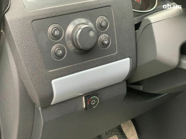 Опель Зафира 2005 в Виннице на Automoto.ua Серый Опель Зафира, объемом двигателя 1.8 л и пробегом 330 тыс. км за 6180 $, фото 21 на Automoto.ua