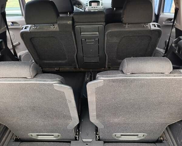 Опель Зафира 2005 в Черкассах на Automoto.ua Серый Опель Зафира, объемом двигателя 1.6 л и пробегом 147 тыс. км за 5500 $, фото 11 на Automoto.ua