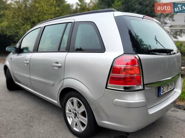 Сірий Опель Зафіра, об'ємом двигуна 1.8 л та пробігом 194 тис. км за 5300 $, фото 32 на Automoto.ua