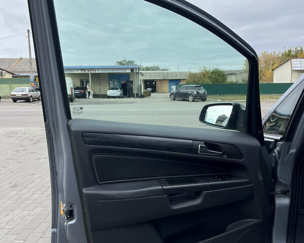 Сірий Опель Зафіра, об'ємом двигуна 1.6 л та пробігом 210 тис. км за 4950 $, фото 25 на Automoto.ua
