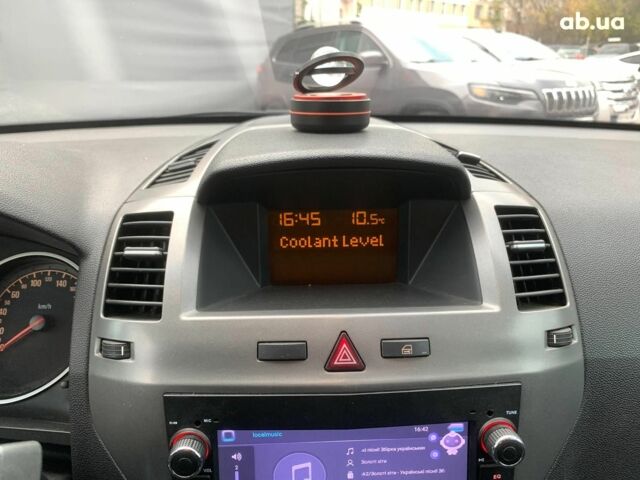 Опель Зафира 2005 в Виннице на Automoto.ua Серый Опель Зафира, объемом двигателя 1.8 л и пробегом 330 тыс. км за 6180 $, фото 32 на Automoto.ua