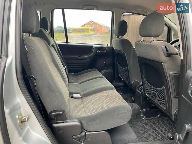 Серый Опель Зафира, объемом двигателя 1.8 л и пробегом 267 тыс. км за 4790 $, фото 10 на Automoto.ua