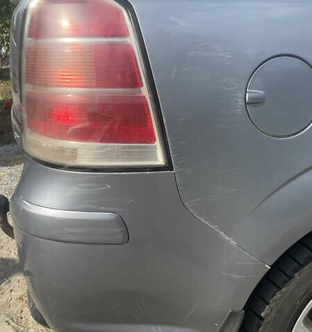 Серый Опель Зафира, объемом двигателя 1.9 л и пробегом 358 тыс. км за 5100 $, фото 9 на Automoto.ua