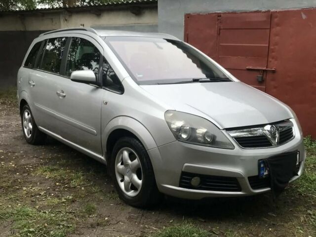 Серый Опель Зафира, объемом двигателя 0 л и пробегом 3 тыс. км за 5500 $, фото 1 на Automoto.ua