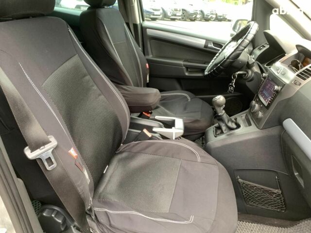 Опель Зафира 2005 в Виннице на Automoto.ua Серый Опель Зафира, объемом двигателя 1.8 л и пробегом 330 тыс. км за 6180 $, фото 27 на Automoto.ua