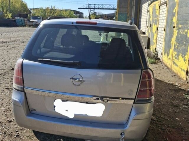 Сірий Опель Зафіра, об'ємом двигуна 1.9 л та пробігом 330 тис. км за 2500 $, фото 6 на Automoto.ua
