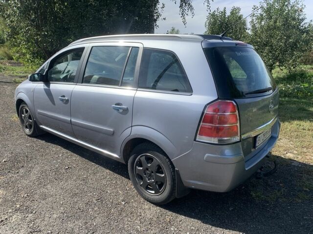 Сірий Опель Зафіра, об'ємом двигуна 1.6 л та пробігом 210 тис. км за 5100 $, фото 3 на Automoto.ua