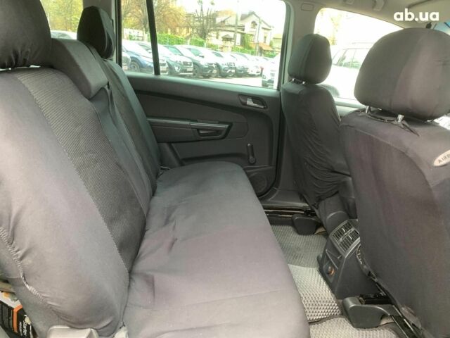 Опель Зафира 2005 в Виннице на Automoto.ua Серый Опель Зафира, объемом двигателя 1.8 л и пробегом 330 тыс. км за 6180 $, фото 25 на Automoto.ua