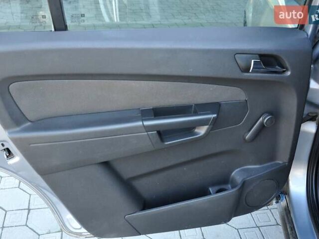 Опель Зафира 2006 в Львове на Automoto.ua Серый Опель Зафира, объемом двигателя 0 л и пробегом 385 тыс. км за 3900 $, фото 19 на Automoto.ua