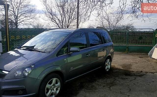 Сірий Опель Зафіра, об'ємом двигуна 1.8 л та пробігом 230 тис. км за 5900 $, фото 1 на Automoto.ua