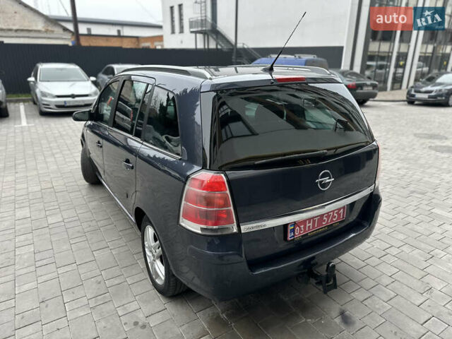 Сірий Опель Зафіра, об'ємом двигуна 1.8 л та пробігом 249 тис. км за 5999 $, фото 9 на Automoto.ua
