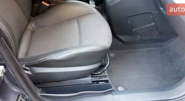 Серый Опель Зафира, объемом двигателя 1.8 л и пробегом 232 тыс. км за 5400 $, фото 28 на Automoto.ua