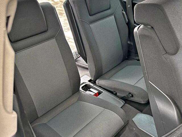 Сірий Опель Зафіра, об'ємом двигуна 1.8 л та пробігом 177 тис. км за 5799 $, фото 11 на Automoto.ua