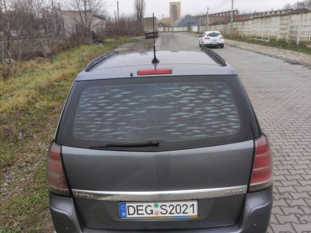 Серый Опель Зафира, объемом двигателя 1.9 л и пробегом 333 тыс. км за 2699 $, фото 6 на Automoto.ua