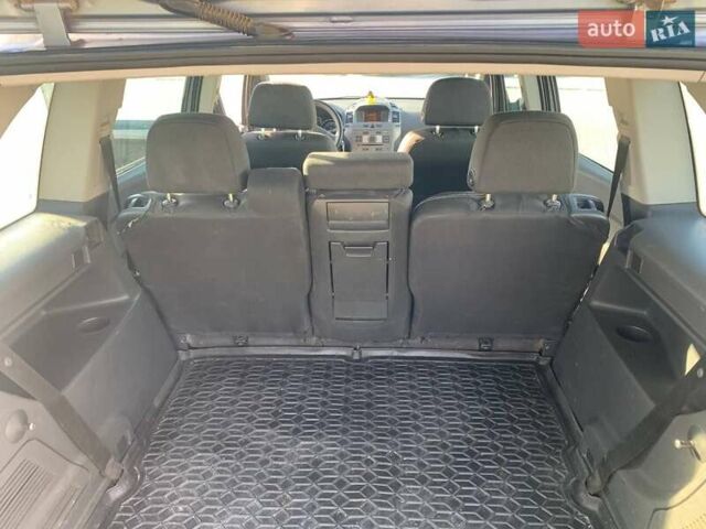 Серый Опель Зафира, объемом двигателя 1.9 л и пробегом 260 тыс. км за 5900 $, фото 33 на Automoto.ua