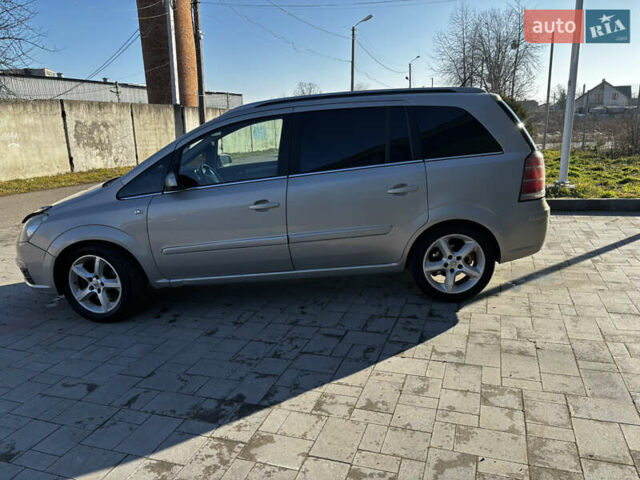 Сірий Опель Зафіра, об'ємом двигуна 1.91 л та пробігом 334 тис. км за 4400 $, фото 4 на Automoto.ua