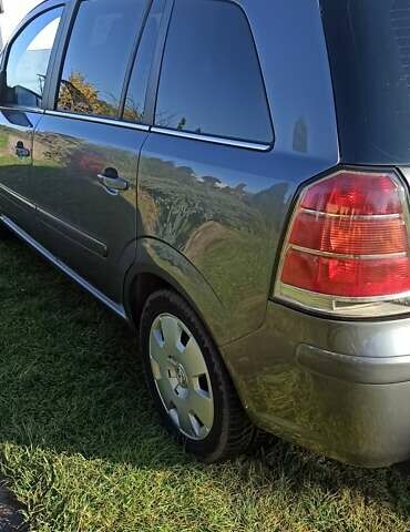 Опель Зафира 2006 в Яворове на Automoto.ua Серый Опель Зафира, объемом двигателя 1.91 л и пробегом 285 тыс. км за 5500 $, фото 3 на Automoto.ua