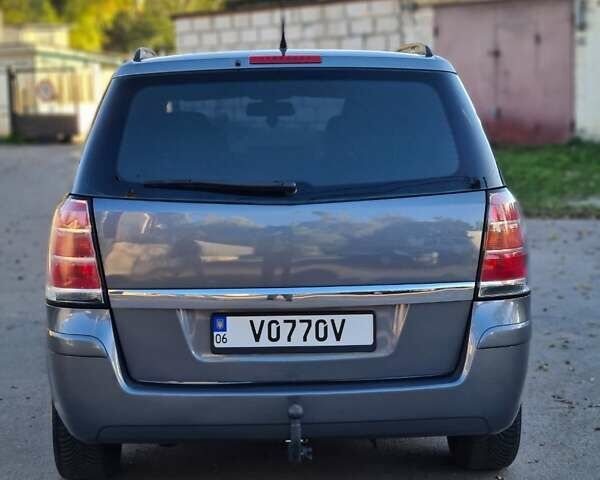 Сірий Опель Зафіра, об'ємом двигуна 1.9 л та пробігом 267 тис. км за 5800 $, фото 13 на Automoto.ua