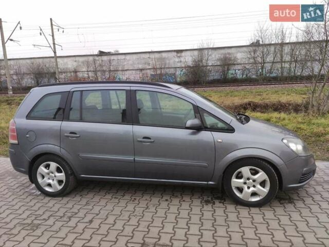 Серый Опель Зафира, объемом двигателя 1.9 л и пробегом 337 тыс. км за 2700 $, фото 8 на Automoto.ua