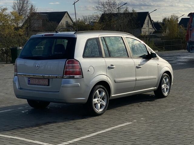 Опель Зафира 2006 в Луцке на Automoto.ua Серый Опель Зафира, объемом двигателя 1.6 л и пробегом 208 тыс. км за 5200 $, фото 4 на Automoto.ua