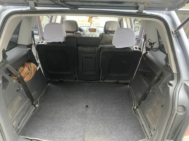 Серый Опель Зафира, объемом двигателя 1.9 л и пробегом 326 тыс. км за 5500 $, фото 9 на Automoto.ua