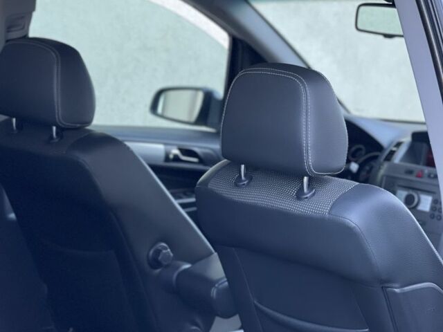 Опель Зафира 2006 в Жовкве на Automoto.ua Серый Опель Зафира, объемом двигателя 1.9 л и пробегом 228 тыс. км за 4999 $, фото 21 на Automoto.ua