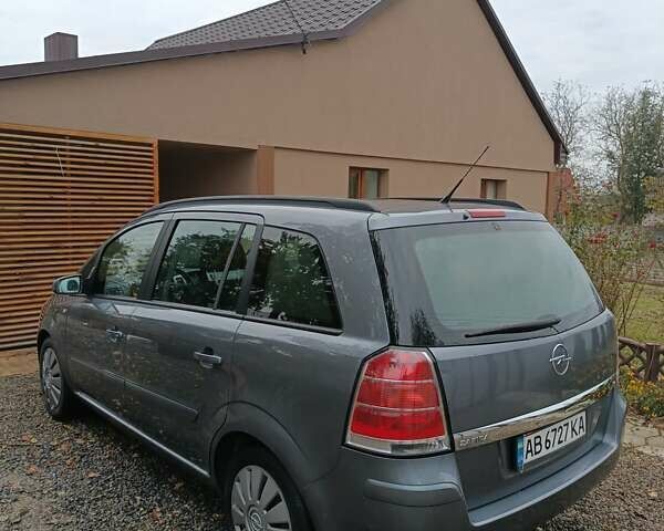 Опель Зафира 2006 в Виннице на Automoto.ua Серый Опель Зафира, объемом двигателя 1.8 л и пробегом 288 тыс. км за 4500 $, фото 3 на Automoto.ua