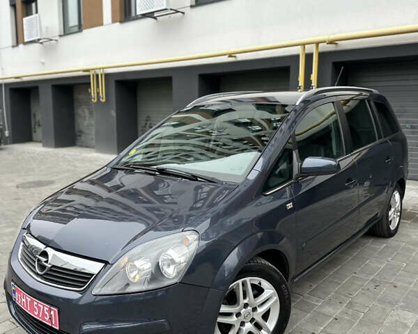Сірий Опель Зафіра, об'ємом двигуна 1.8 л та пробігом 249 тис. км за 5999 $, фото 3 на Automoto.ua