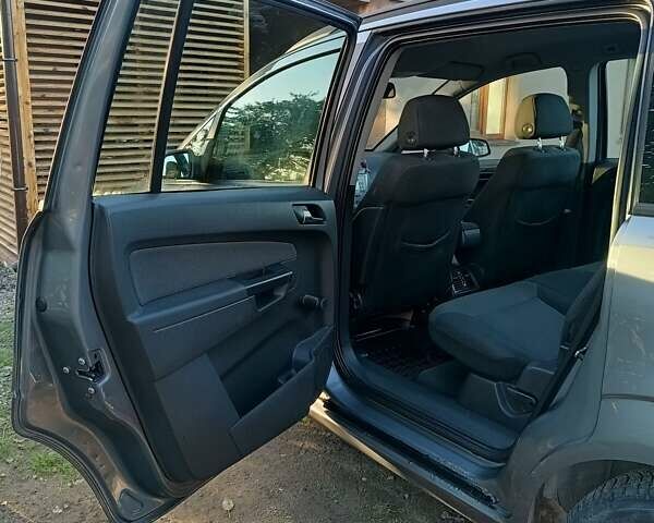 Опель Зафира 2006 в Виннице на Automoto.ua Серый Опель Зафира, объемом двигателя 1.8 л и пробегом 288 тыс. км за 4500 $, фото 18 на Automoto.ua