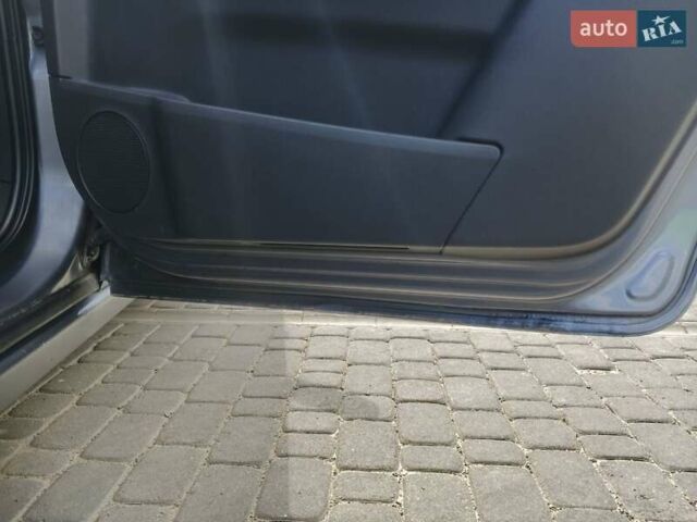 Серый Опель Зафира, объемом двигателя 1.8 л и пробегом 209 тыс. км за 5250 $, фото 13 на Automoto.ua