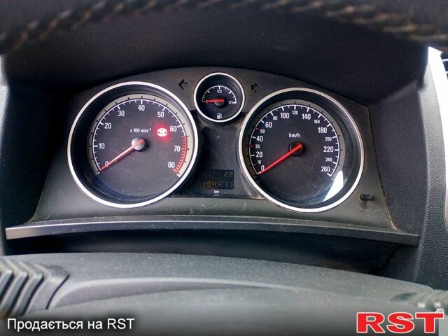 Сірий Опель Зафіра, об'ємом двигуна 1.6 л та пробігом 195 тис. км за 5650 $, фото 4 на Automoto.ua