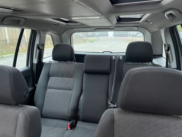 Серый Опель Зафира, объемом двигателя 1.9 л и пробегом 3 тыс. км за 2500 $, фото 9 на Automoto.ua