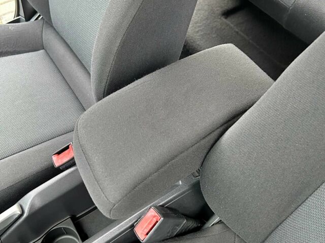 Сірий Опель Зафіра, об'ємом двигуна 1.8 л та пробігом 177 тис. км за 5799 $, фото 14 на Automoto.ua