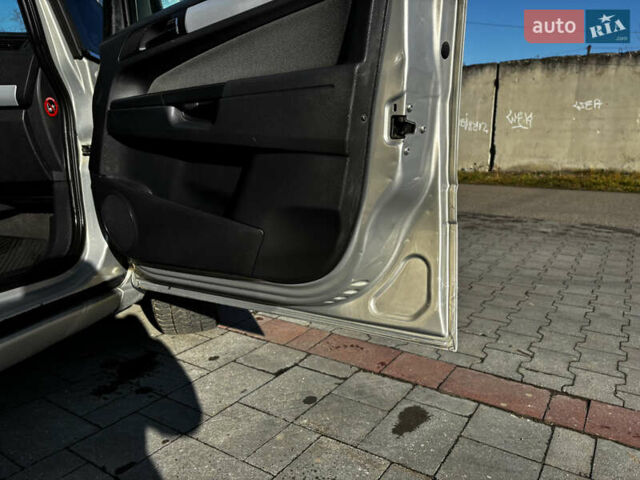 Сірий Опель Зафіра, об'ємом двигуна 1.91 л та пробігом 334 тис. км за 4400 $, фото 20 на Automoto.ua