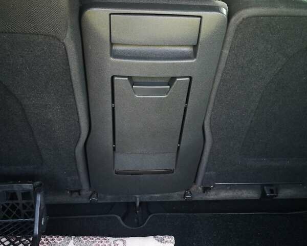 Серый Опель Зафира, объемом двигателя 1.6 л и пробегом 186 тыс. км за 5350 $, фото 16 на Automoto.ua