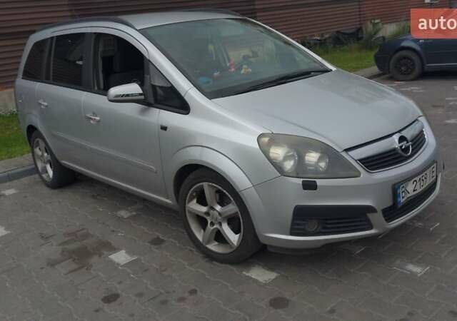 Серый Опель Зафира, объемом двигателя 1.8 л и пробегом 263 тыс. км за 6800 $, фото 8 на Automoto.ua