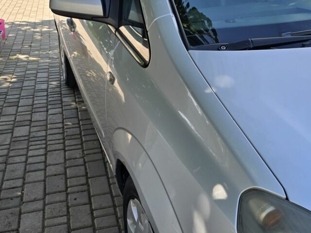 Опель Зафира 2006 в Кривом Роге на Automoto.ua Серый Опель Зафира, объемом двигателя 1.9 л и пробегом 300 тыс. км за 3733 $, фото 5 на Automoto.ua