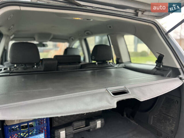 Серый Опель Зафира, объемом двигателя 1.9 л и пробегом 275 тыс. км за 4900 $, фото 19 на Automoto.ua