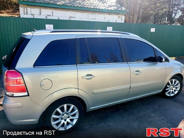 Сірий Опель Зафіра, об'ємом двигуна 1.9 л та пробігом 230 тис. км за 5000 $, фото 2 на Automoto.ua