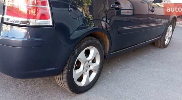 Серый Опель Зафира, объемом двигателя 1.8 л и пробегом 232 тыс. км за 5400 $, фото 10 на Automoto.ua