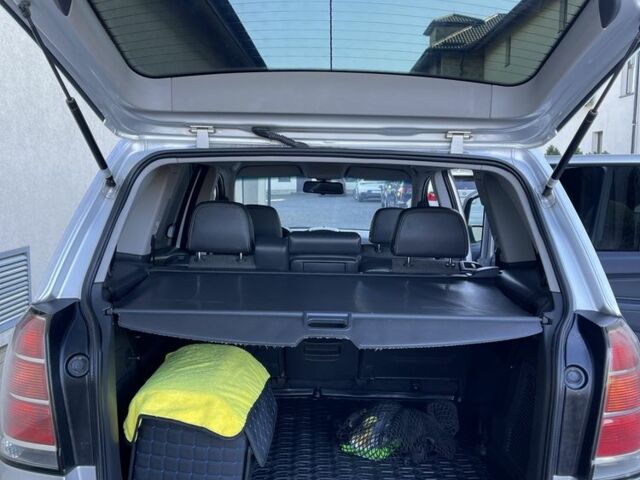 Опель Зафира 2006 в Жовкве на Automoto.ua Серый Опель Зафира, объемом двигателя 1.9 л и пробегом 228 тыс. км за 4999 $, фото 17 на Automoto.ua